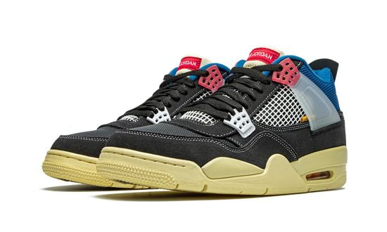 Air Jordan 4 Noir Off OG