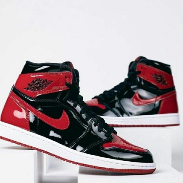 Air Jordan 1 Retro Alto OG