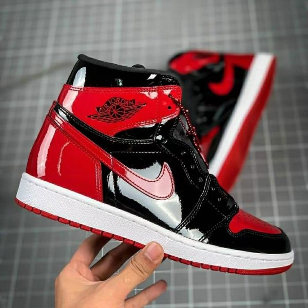 Air Jordan 1 Retro Alto OG
