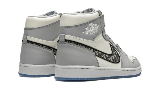 Air Jordan 1 High Retro OG (copia)