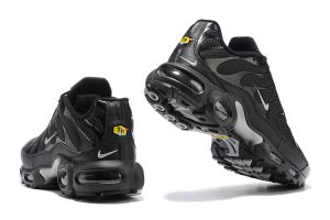 Air Max Plus Tn Black Suede Silver W