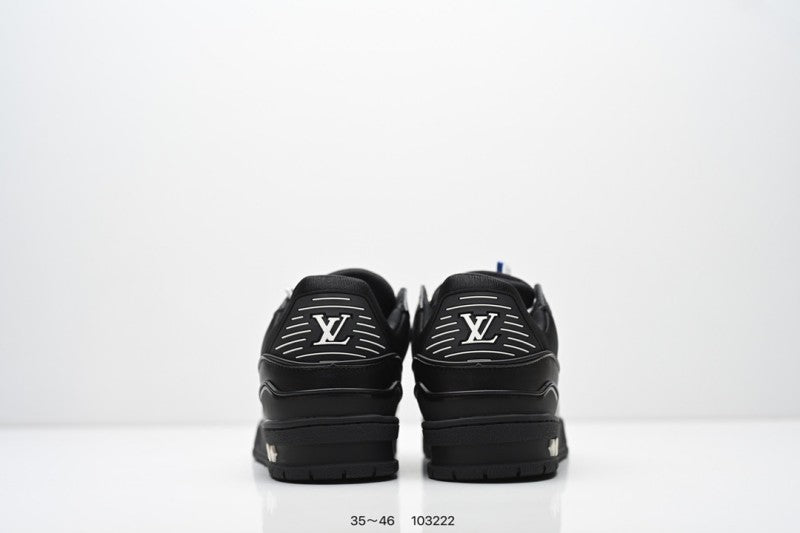 Louis Vuitton Trainer Triple Black Liso